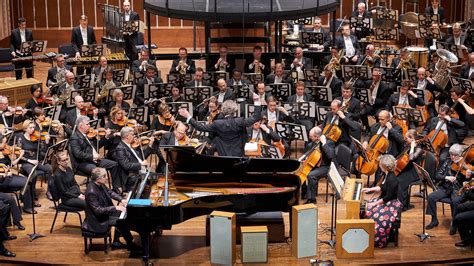 Cleveland orchestra tickets are selling out for the holiday season 4