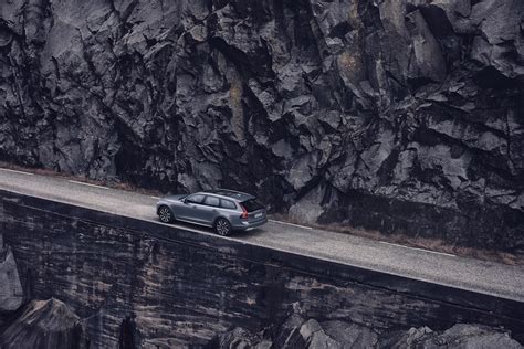 The Refreshed Volvo V90 B6 Awd Cross Country In Thunder Grey Volvo