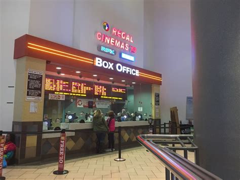 Regal Destiny Usa Stadium 19 Imax And Rpx In Syracuse Ny Cinema Treasures