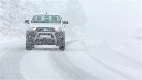 La Nieve Afecta A Cuatro Carreteras De La Provincia De Le N