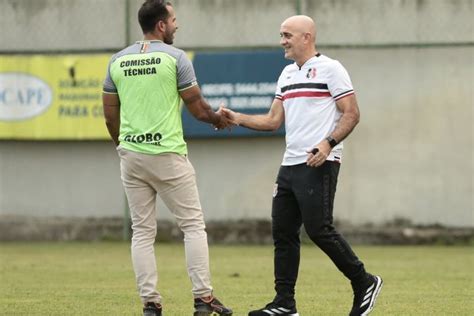 Itamar Schulle vê evolução no Santa Cruz após vitória sobre o Globo RN