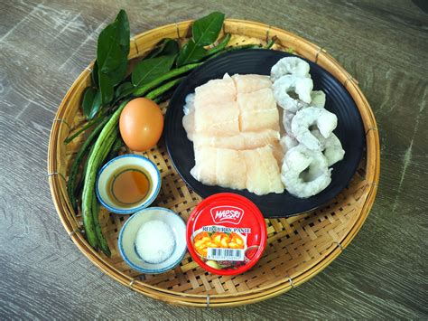 Thai Fish Cake Recipe Tod Mun Pla ทอดมันปลา Lion Brand