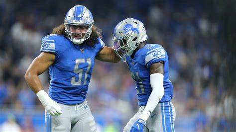 Lions' Jahlani Tavai Secures First Career Interception