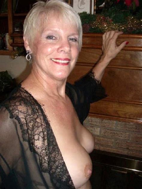 Busty Granny Homemade Pics Grannynudepics Hot Sex Picture