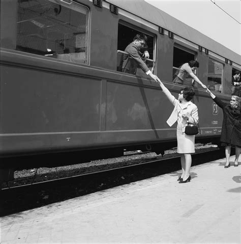 Saluti Dal Finestrino Ferrovie Dello Stato Italiane Flickr