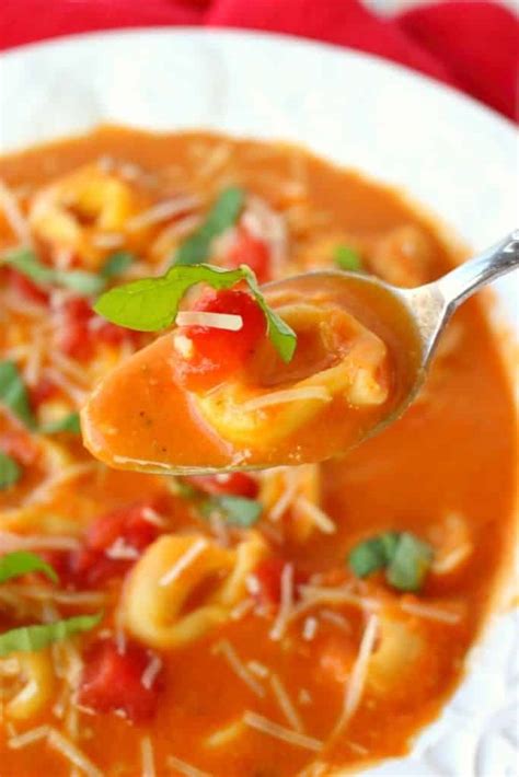 Creamy Tomato And Tortellini Soup Delightful E Made