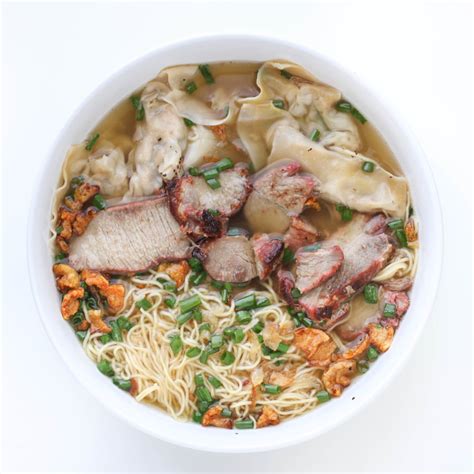 Vietnamese Egg Noodle Soup with Wontons (Mì Hoành Thánh) — Vietnamese ...