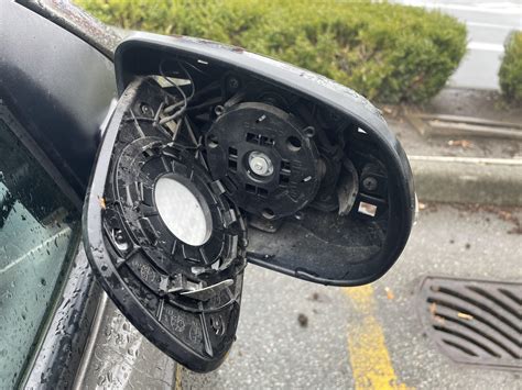 how to replace side mirror on w211