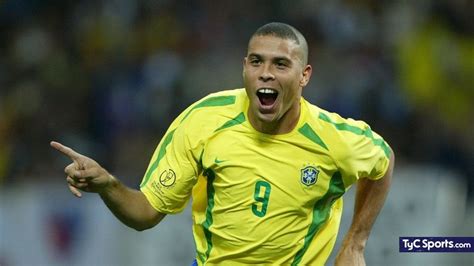 Ronaldo, sobre su peinado en el Mundial 2002: “Era horrible..." - TyC ...