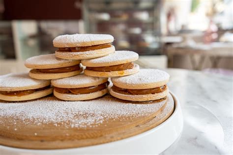 alfajor dessert  photo  pixabay pixabay
