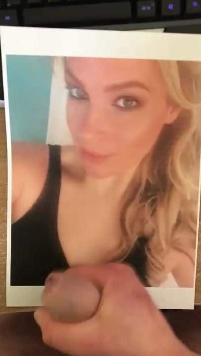 Cumshot On Hot Babe XHamster