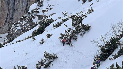 Berchtesgadener Land Bergwacht Rettet Insgesamt Neun Urlauber Vom