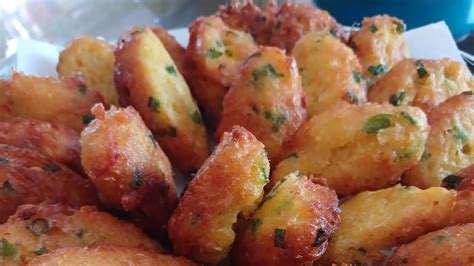 BOLINHO FRITO DE MILHO VERDE SUPER RÁPIDO E FÁCIL O MELHOR