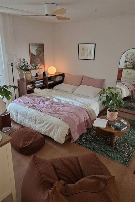 charming diy room decor ideas  crafty sphere