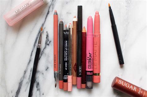 The Best Lip Liners For Overlining Your Lips Because Kylie Jenner Is Actually Onto Something