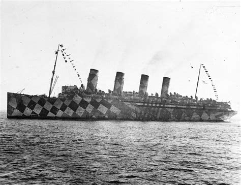 Troopship Rms Mauretania In Her Dazzle Camouflage D Flickr