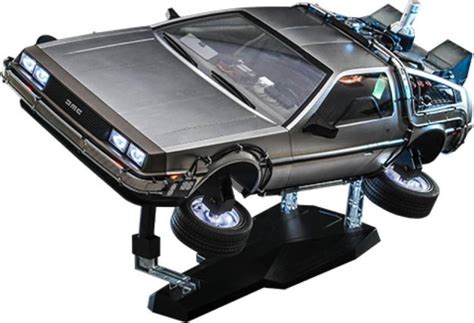 Hot Toys Back To The Future Ii Movie Masterpiece Vehicle Delorean