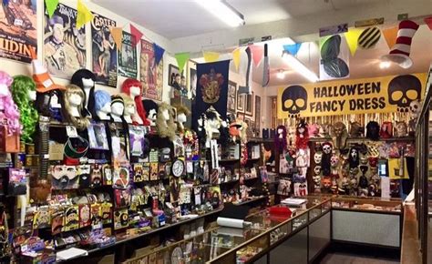 33 Of The Worlds Most Enchanting Local Magic Shops Close Up Magic