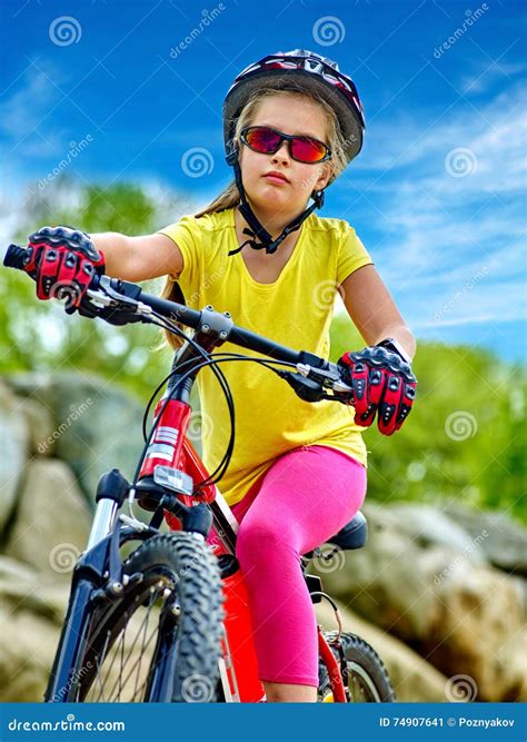 La Bici Che Procede A Forza Di Braccia 2