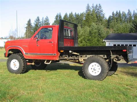 Ford Flatbed Truck Photo Gallery #9/9