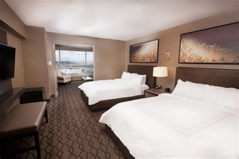 Canada Hotel with View of Falls | Niagara Falls Marriott Fallsview ...