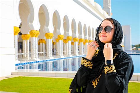 Ab Dubai Abu Dhabi Scheich Zayid Moschee Geführte Tour GetYourGuide