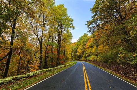 7 Most Scenic Fall Drives in America