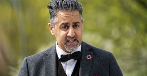 Vond Smak I Munnen Etter Trekking Av Visdomstann