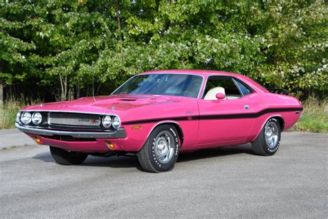 1970 Dodge Challenger | American Muscle CarZ