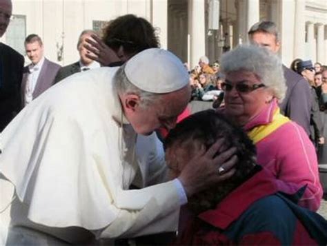 Un Papa humano cada vez más cercano al hombre