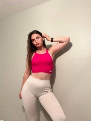 Do You Like Girls In Tight Leggins Reddit Nsfw