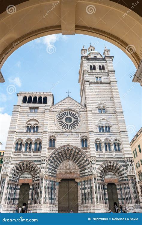 L Glise Du De San Lorenzo De Cath Drale De G Nes Image Ditorial