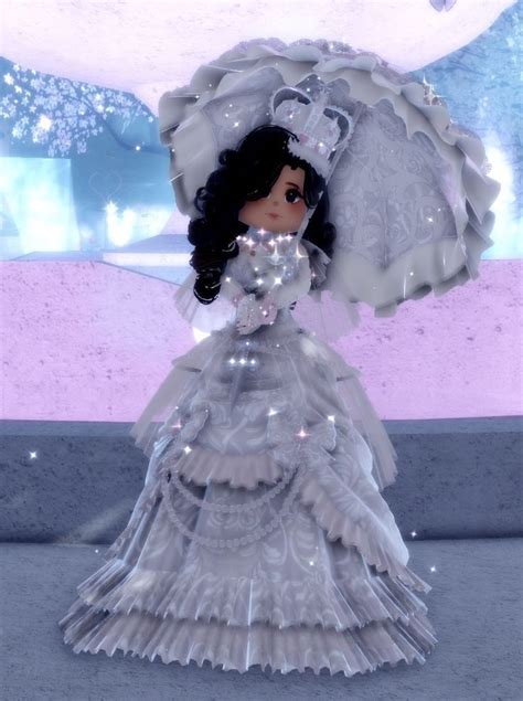 Pin By Kuromi On Royals High Outfit In Aesthetic Roblox Royale