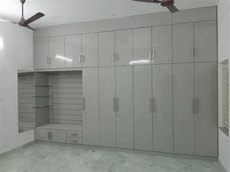 Plywood Designer Bedroom Wardrobe For Home At Rs Sq Ft In Salem