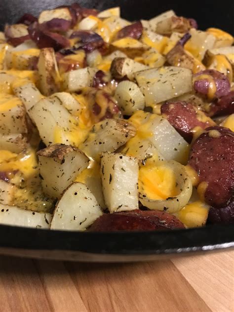 Kielbasa And Potato Skillet