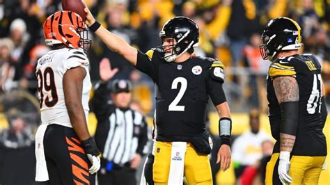 Steelers Rudolph Shines As Bengals Playoff Hopes Diminish In