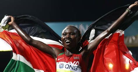 Kenyan Chepngetich Breaks Women S Marathon World Record Mt Isa Qld