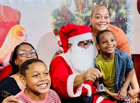 S O Jos Do Cal Ado Prefeito Se Veste De Papai Noel E Encanta Cidade