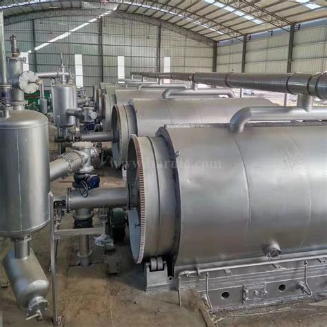 Good Quality Pollution Free Waste Plastic Tire Pyrolysis Plant Batch