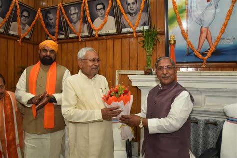 Lok Sabha 2024 Nitish Kumar Elected To Council Seat Sharing Talks