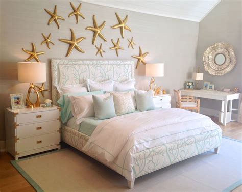 35 Fascinating Beach Theme Bedroom Decorating Ideas - Homeoholic