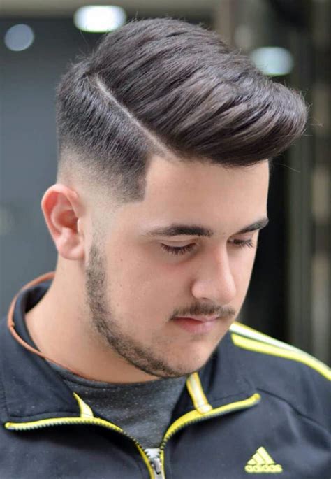 20 Selected Haircuts For Guys With Round Faces