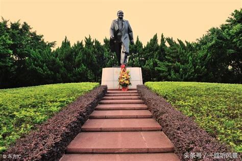 深圳蓮花山公園，一個去了還想再去的地方，廣場中央有鄧小平銅像 每日頭條