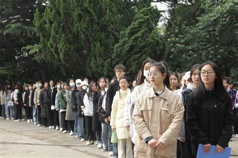 我院赴洛阳市烈士陵园与八路军驻洛办事处纪念馆开展教育活动 音乐学院