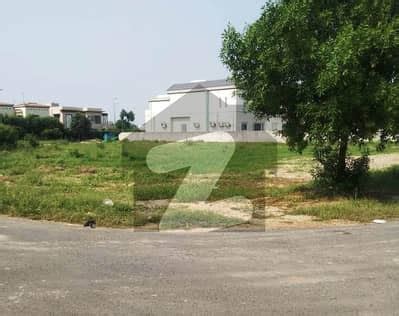 Kanal Top Location Plot No Block Z Phase Dha Lahore For