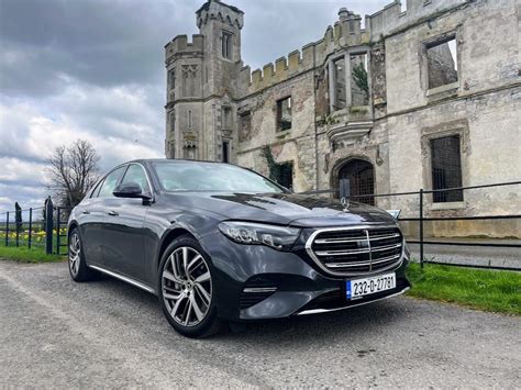 Mercedes Benz E Class Review Changing Lanes