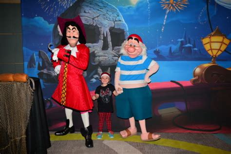 Where to Meet Captain Hook and Smee at Walt Disney World