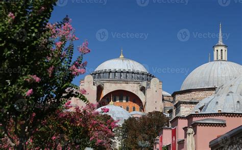 Hagia Sophia Museum in Istanbul 10292572 Stock Photo at Vecteezy