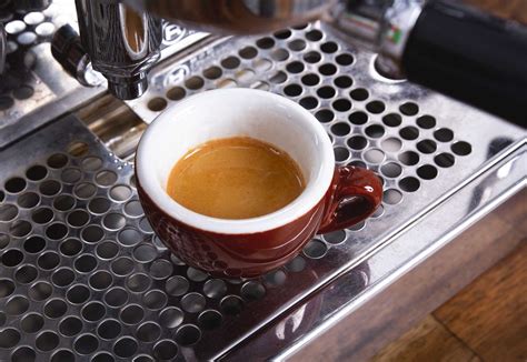 Guide Espressozubereitung in der Siebträgermaschine CafCaf de