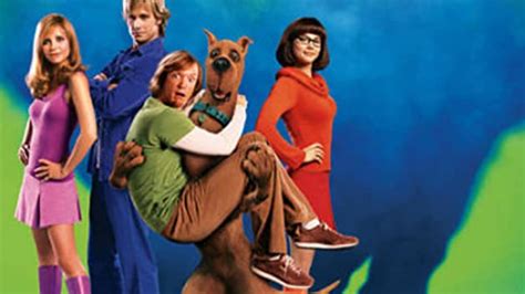 Scooby Doo 2 Monsters Unleashed Scooby And Shaggy Drink